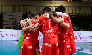 Macerata Volley, riprende la corsa: 3-0 a Cantù